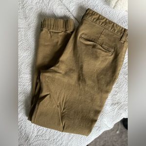 Mossimo Supply Co Men’s Chino Joggers